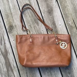 Michael Kors Camel Tote Bag with zipper closure